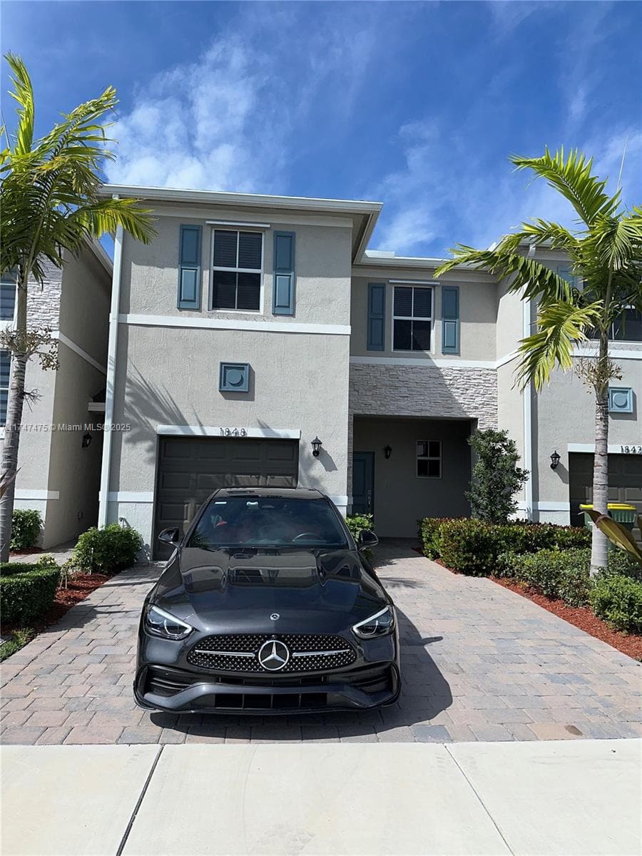 1848 SE 7 Ter # 1848, Homestead FL 33034 photo 2