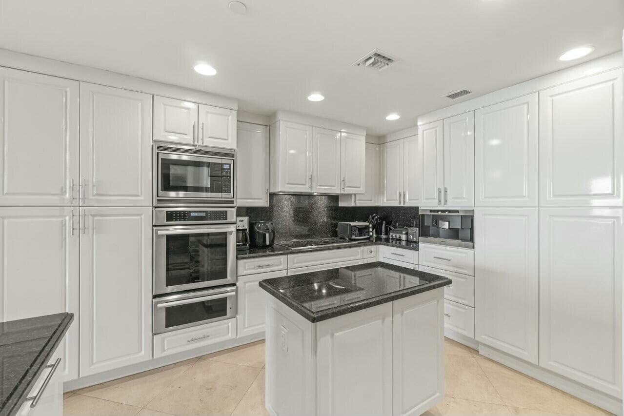 200 E Palmetto Park Road # 808, Boca Raton FL 33432 photo 2