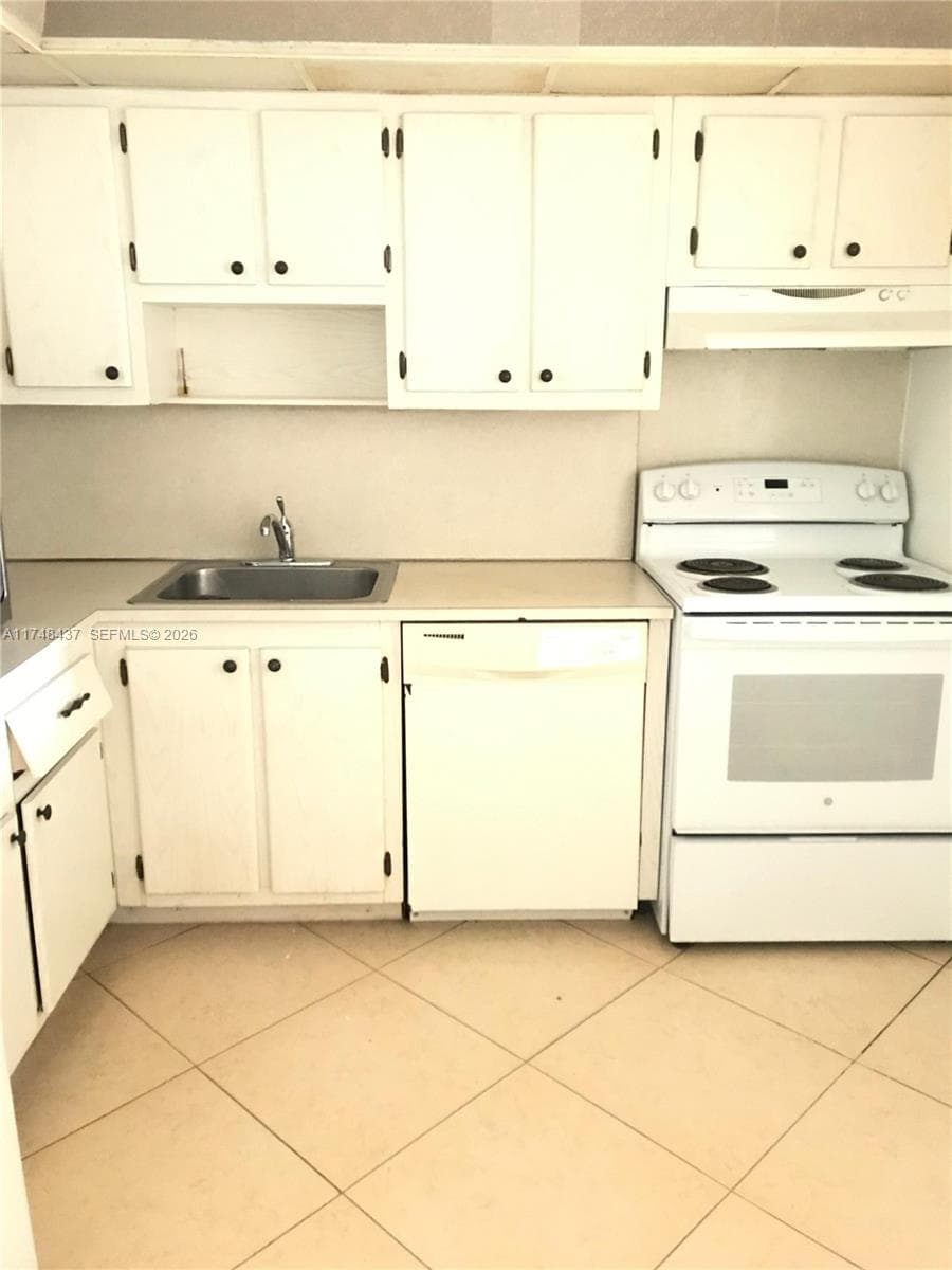 16950 W Dixie Hwy A631 Hwy # 631, North Miami Beach FL 33160 photo 5