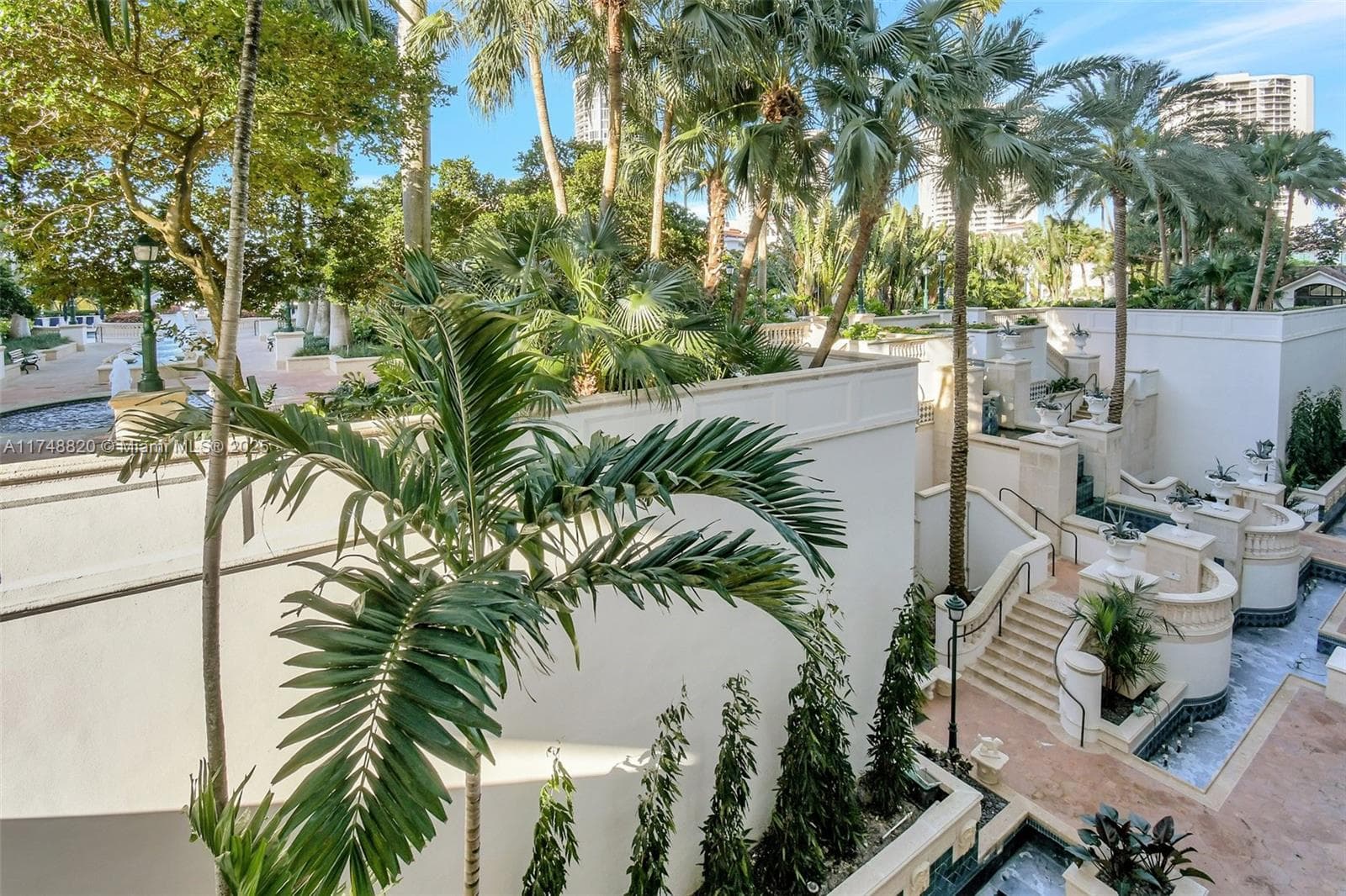 2000 ISLAND Blvd # 410, Aventura FL 33160 photo 5