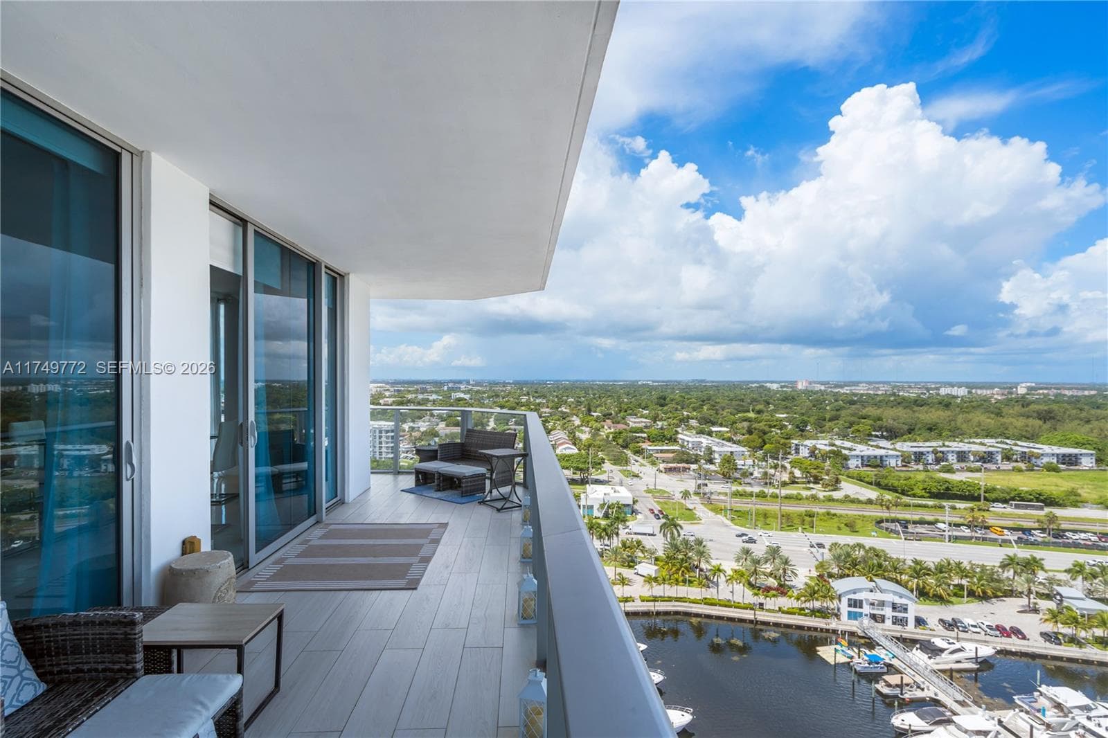 17111 Biscayne Blvd # 2001, North Miami Beach FL 33160 photo 5