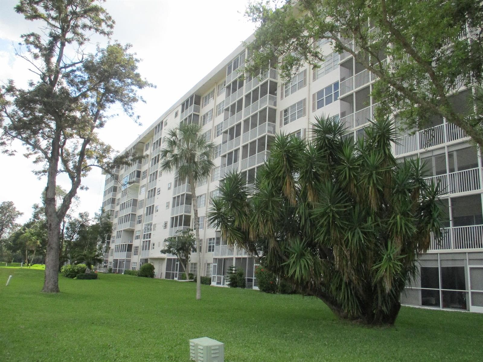 3300 N Palm Aire Drive # 306, Pompano Beach FL 33069 photo 4
