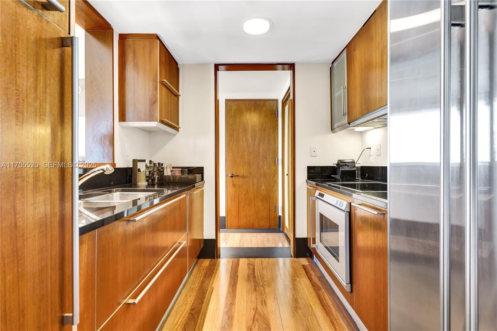101 20th St # 1803, Miami Beach FL 33139 photo 5