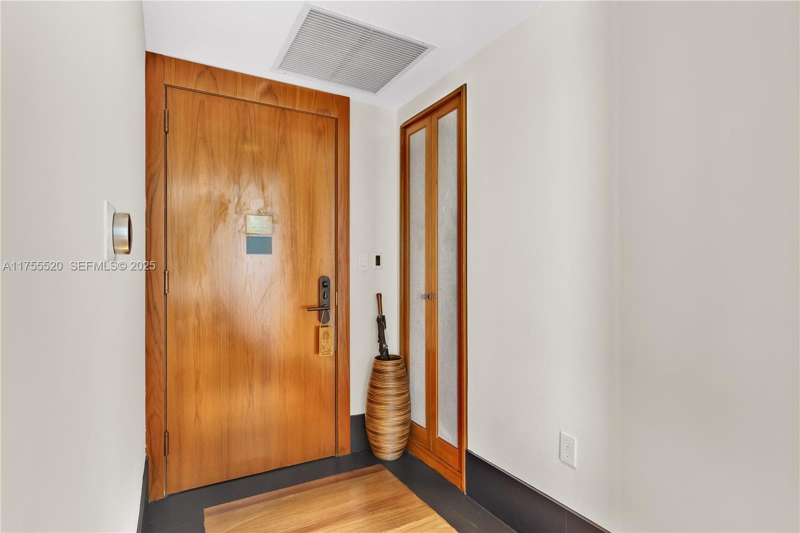 101 20th St # 1803, Miami Beach FL 33139 photo 4
