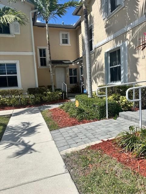142 SE 28th Ter # 11, Homestead FL 33033 photo 5