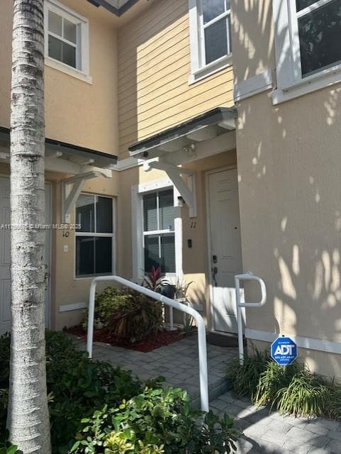 142 SE 28th Ter # 11, Homestead FL 33033 photo 4