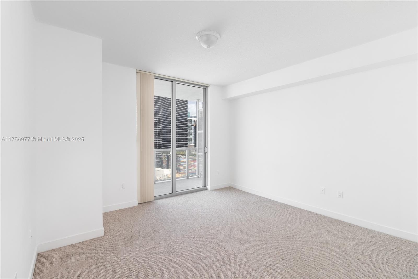 1111 SW 1st Ave # 2423-N, Miami FL 33130 photo 5