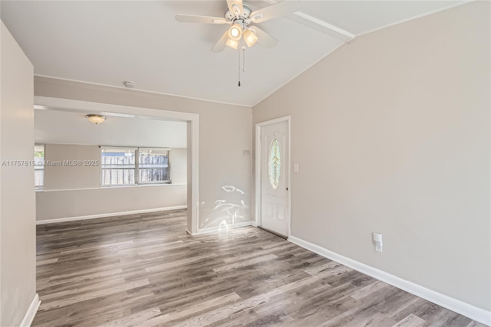1753 NE 178th St, North Miami Beach FL 33162 photo 5