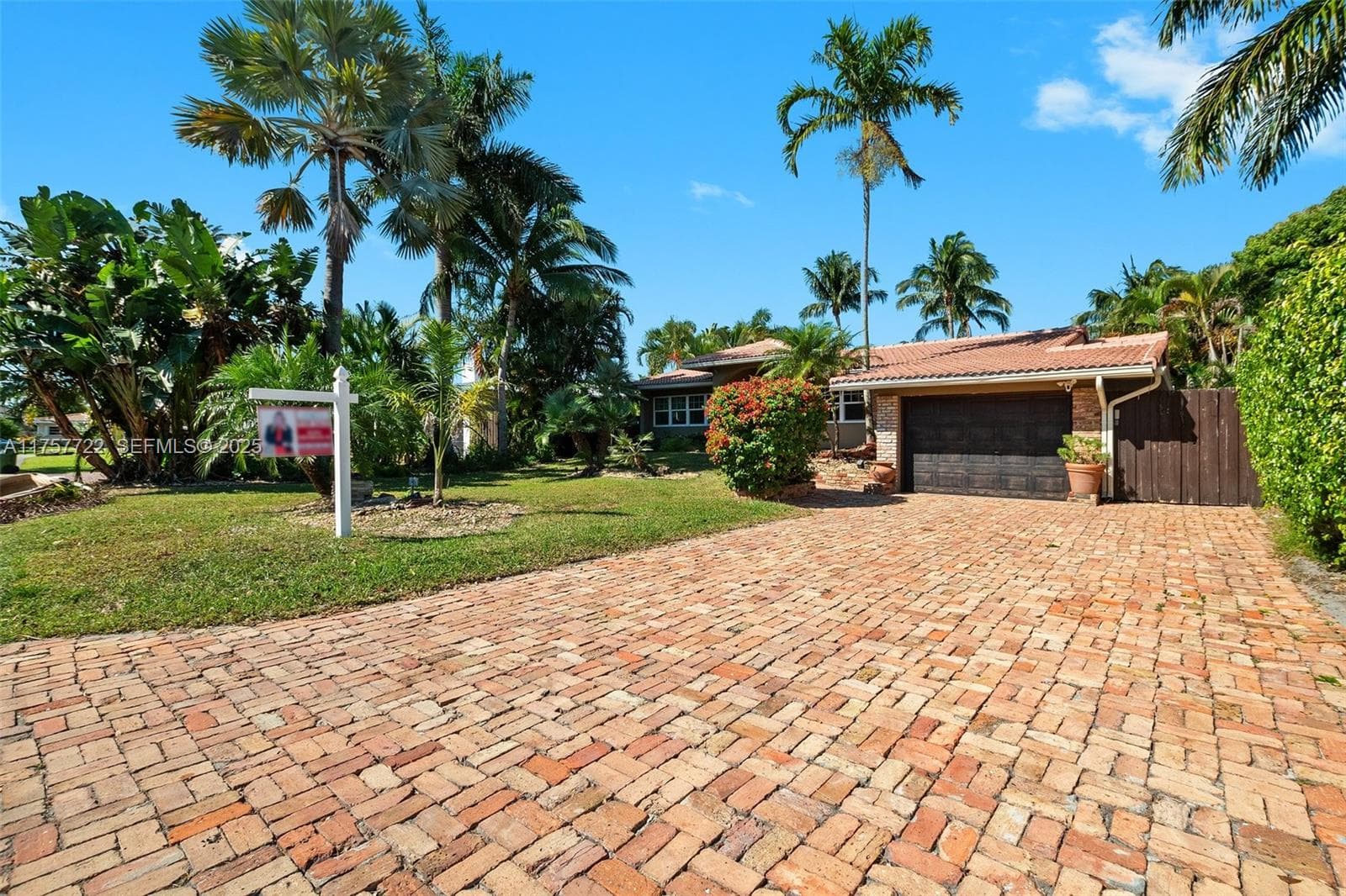 2725 NE 21st Ave, Fort Lauderdale FL 33306 photo 3