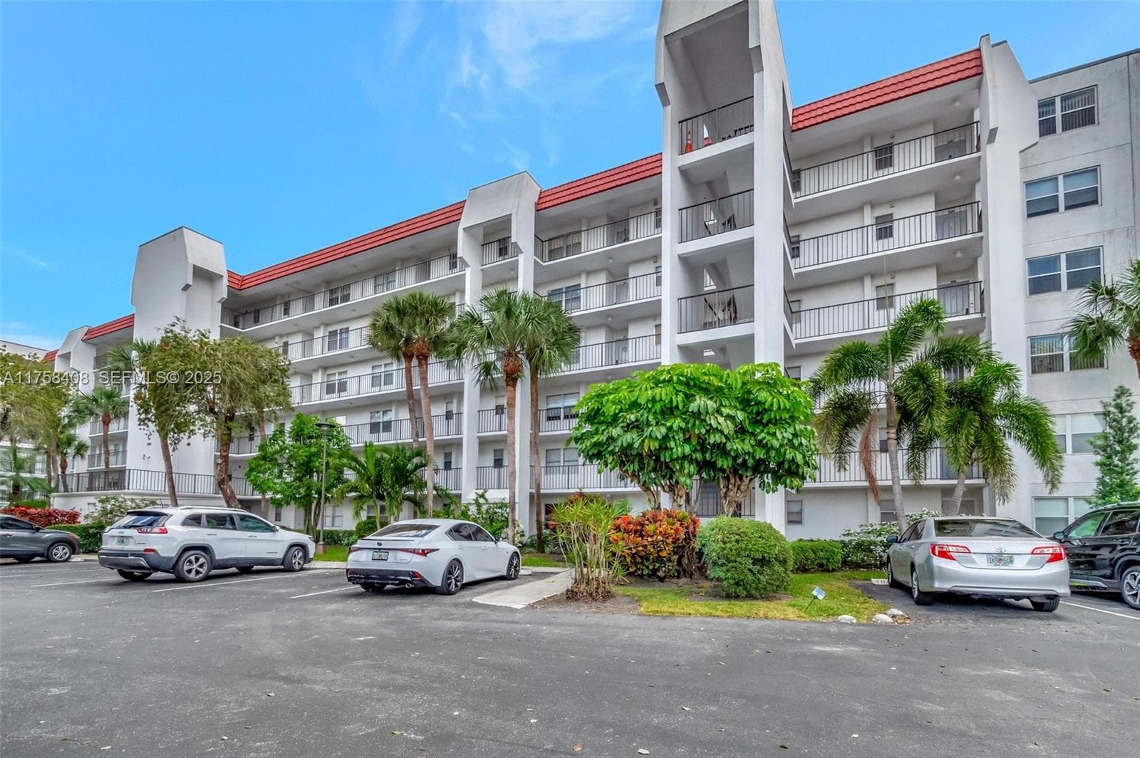 3597 Birdie Dr # 107, Lake Worth FL 33467 photo 2