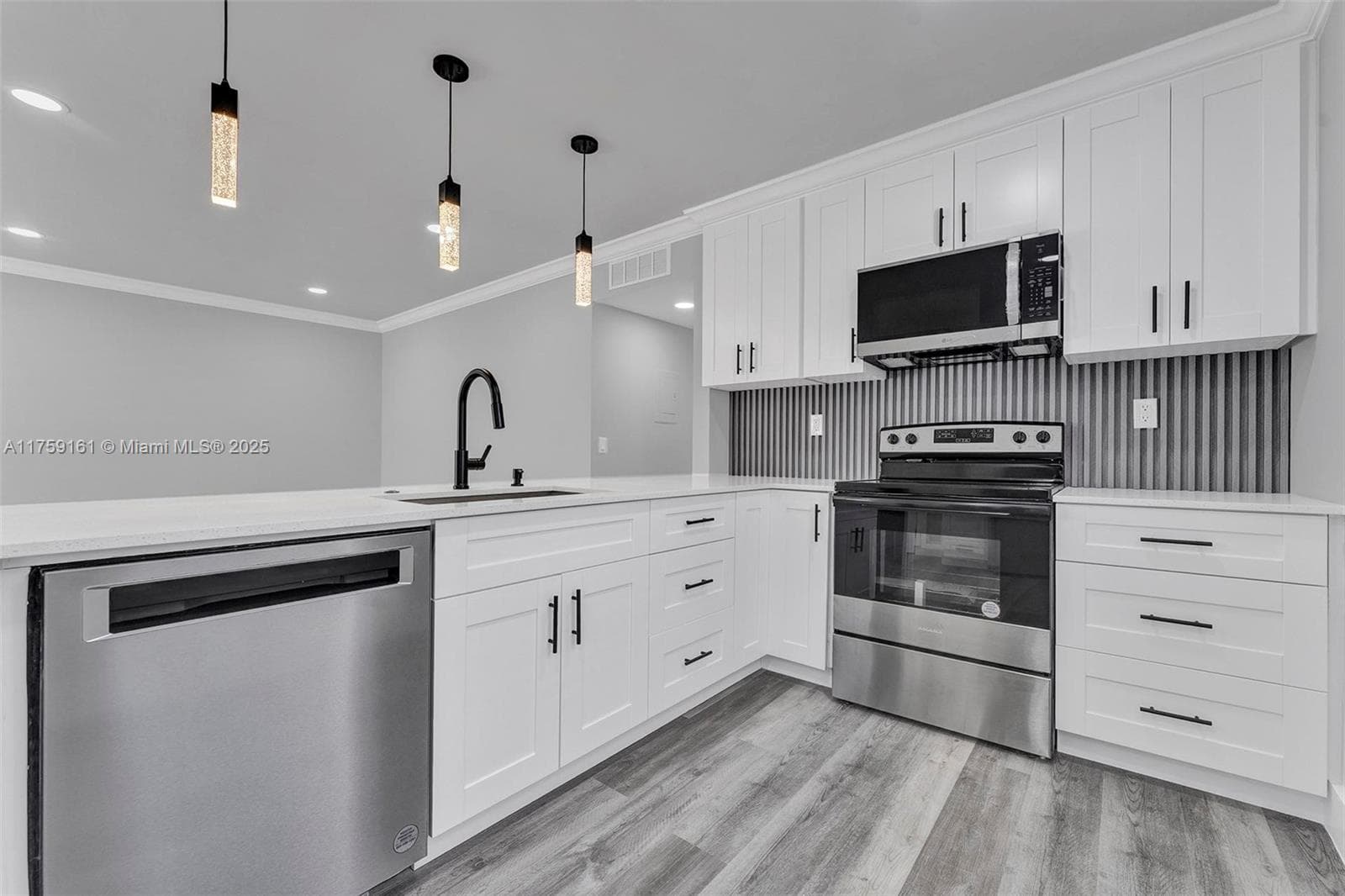 38 Flanders A # 38, Delray Beach FL 33484 photo 4