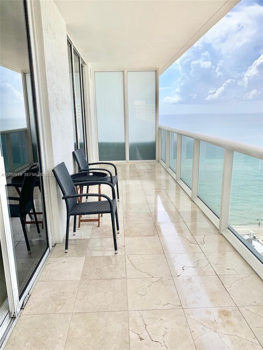 1830 S Ocean Dr # 1503, Hallandale Beach FL 33009 photo 4