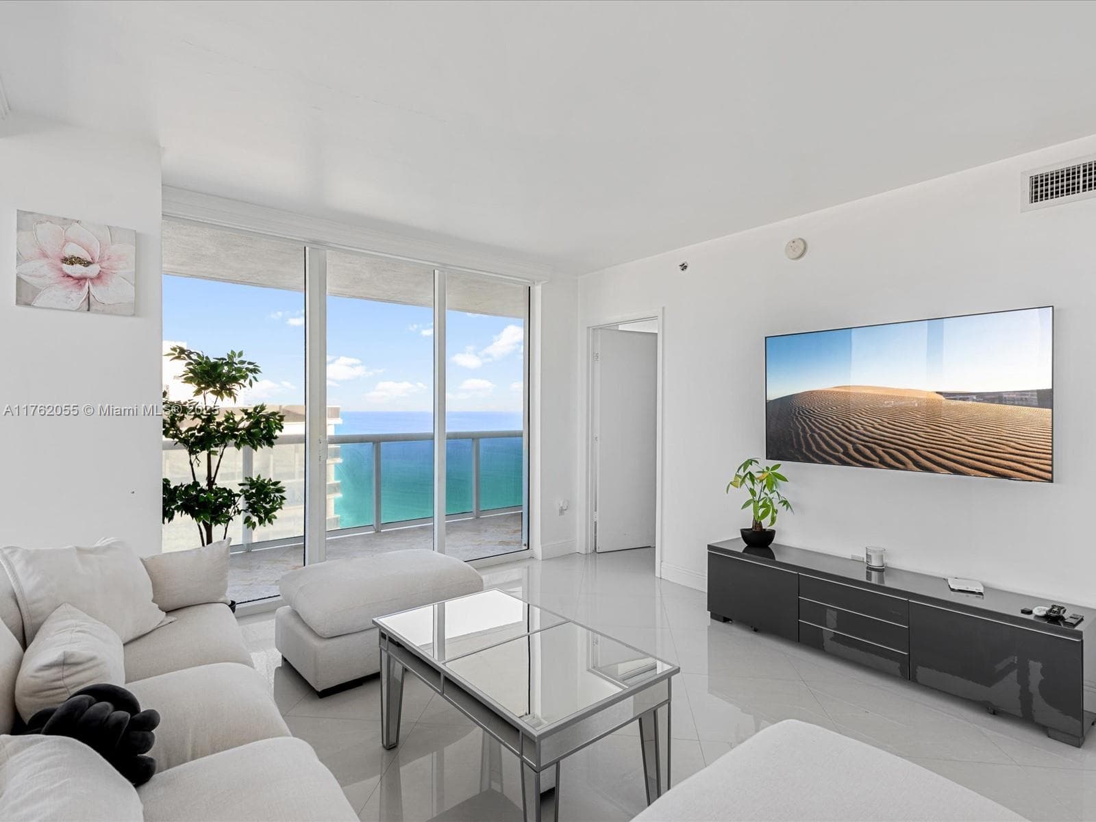 1830 S Ocean Dr # 4508, Hallandale Beach FL 33009 photo 2