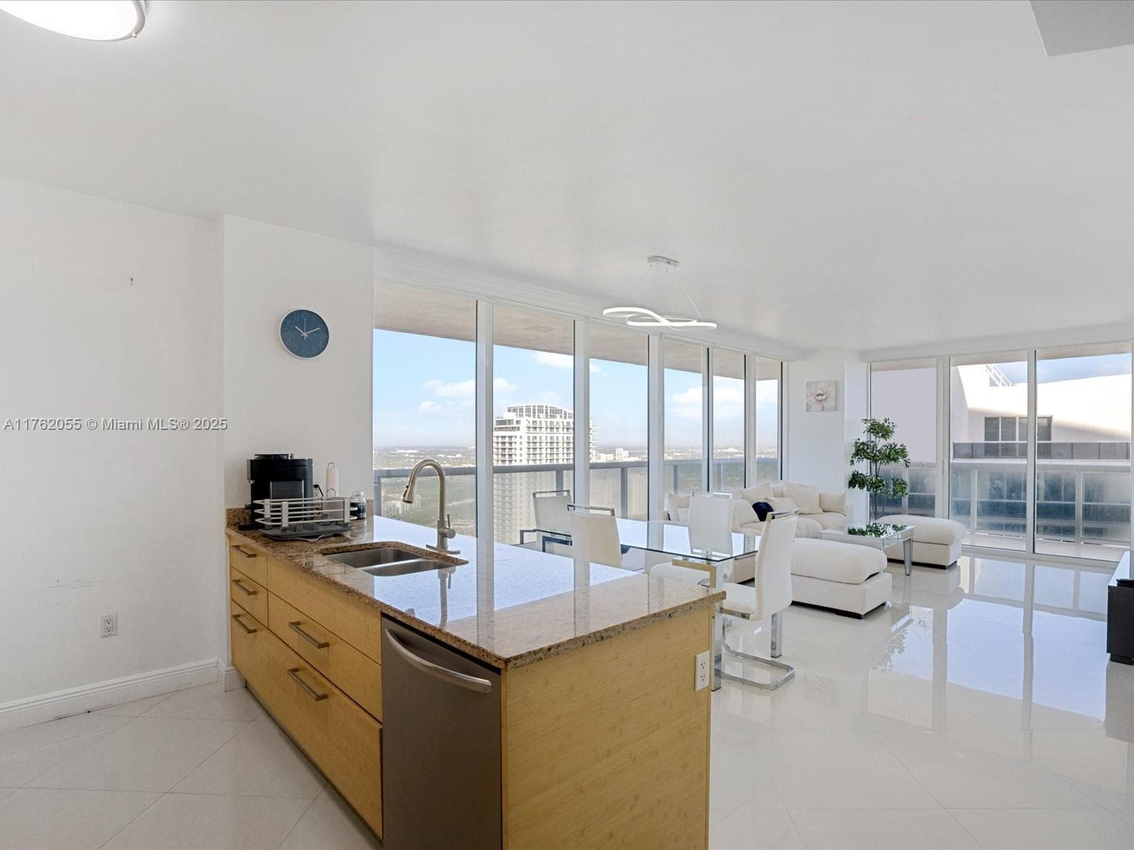 1830 S Ocean Dr # 4508, Hallandale Beach FL 33009 photo 5