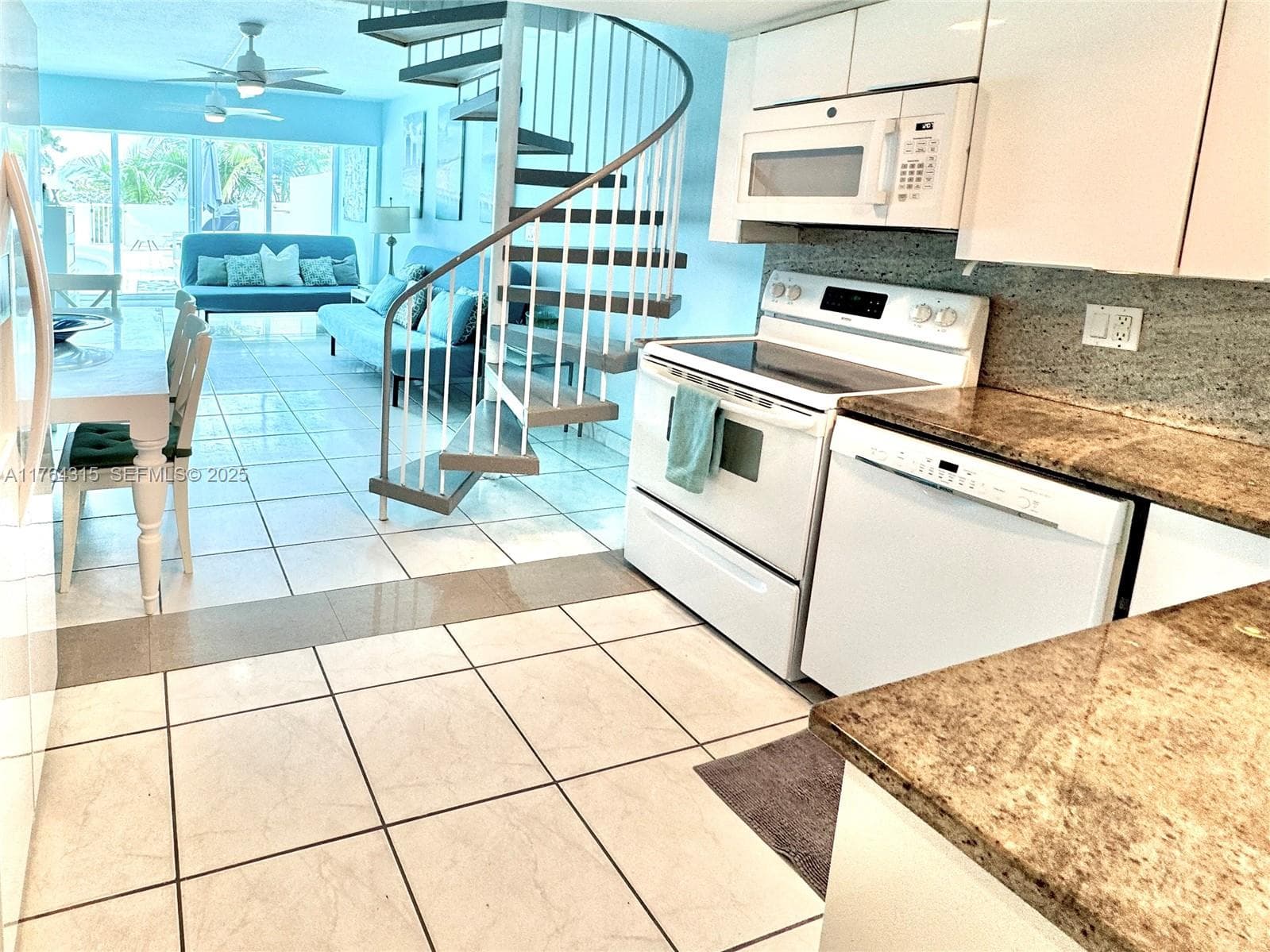 5445 Collins Ave # 11, Miami Beach FL 33140 photo 2