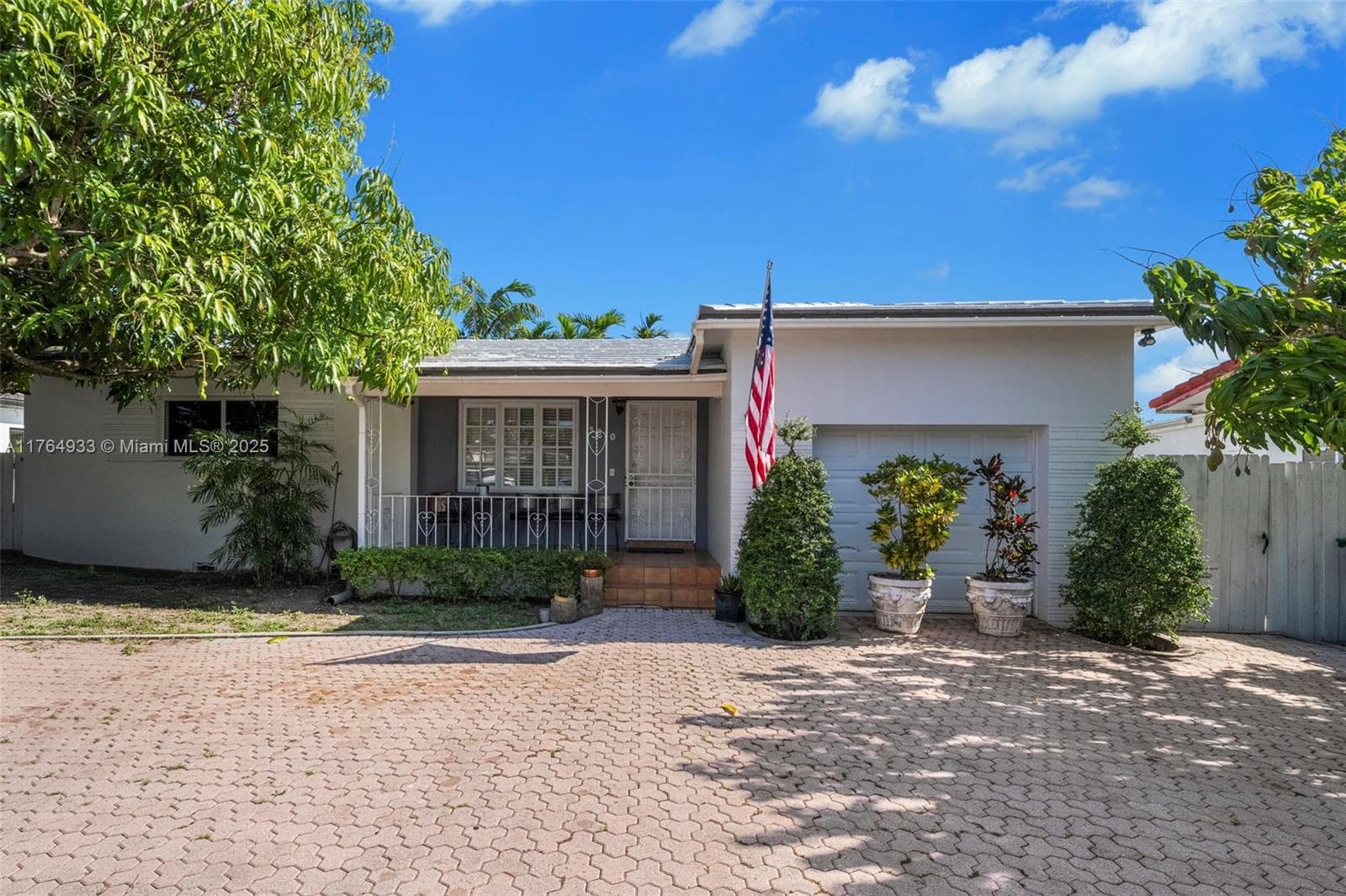 5810 SW 22nd St, Miami FL 33155 photo 2