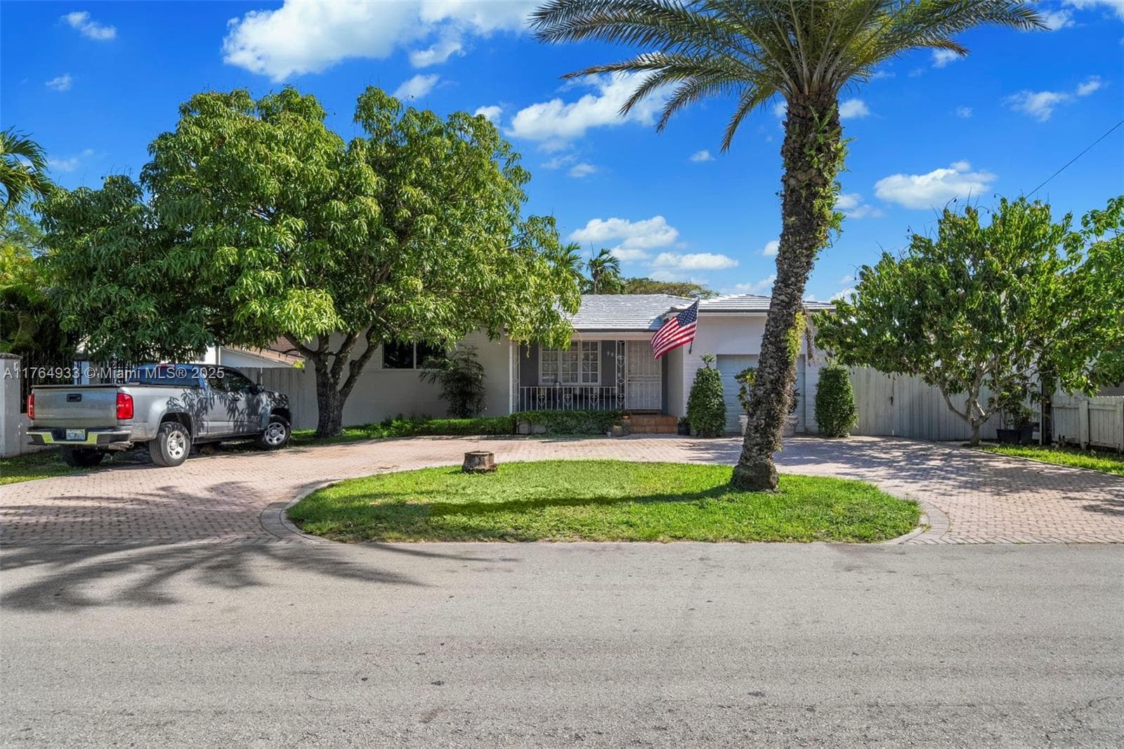 5810 SW 22nd St, Miami FL 33155 photo 3
