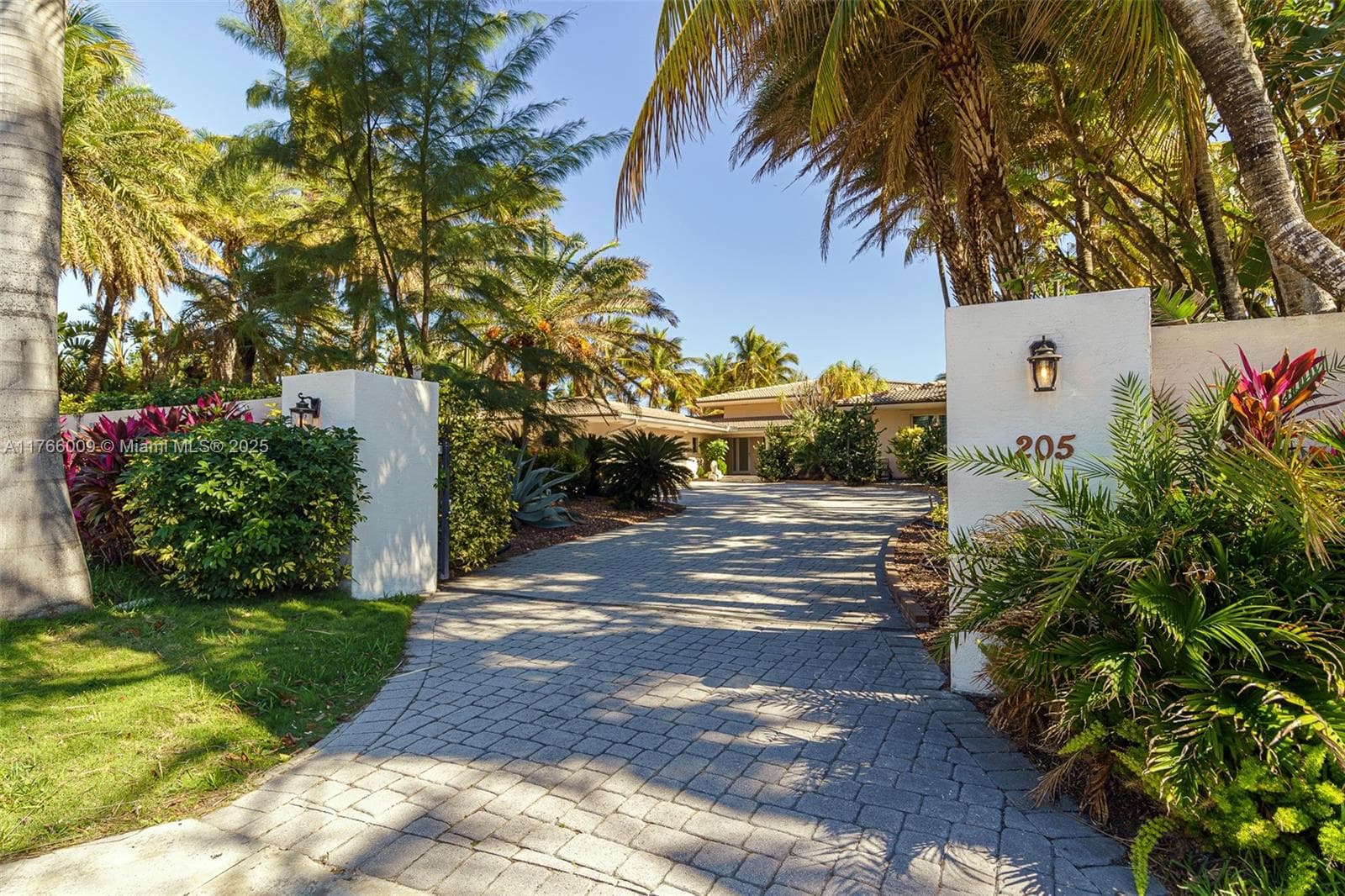 205 Ocean Blvd, Golden Beach FL 33160 photo 2