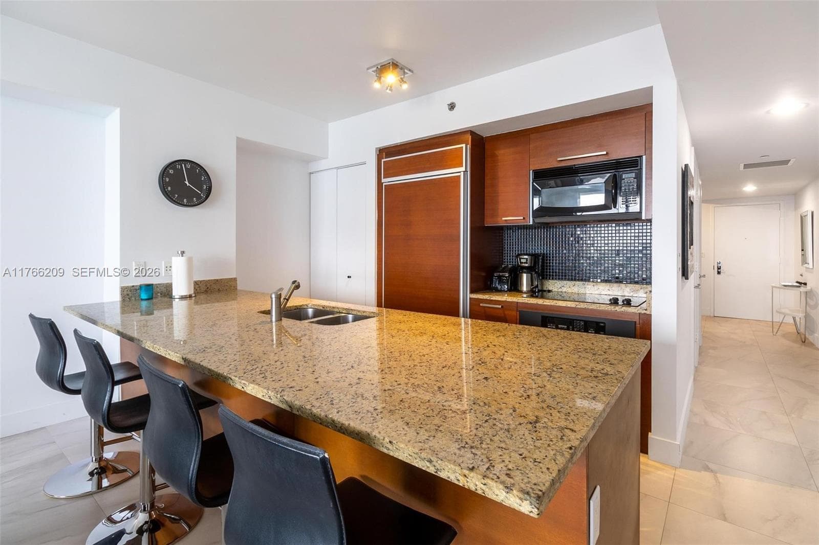 1830 S OCEAN DR # 4705, Hallandale Beach FL 33009 photo 2