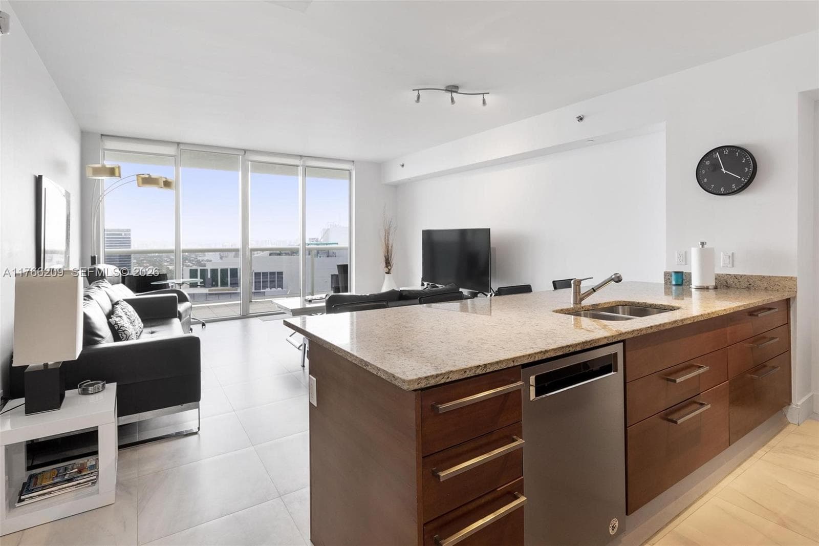 1830 S OCEAN DR # 4705, Hallandale Beach FL 33009 photo 3