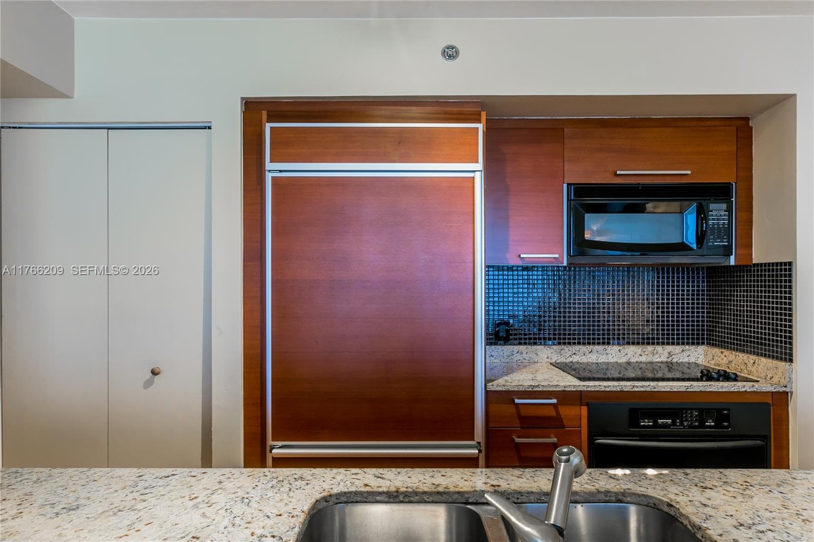 1830 S OCEAN DR # 4705, Hallandale Beach FL 33009 photo 5