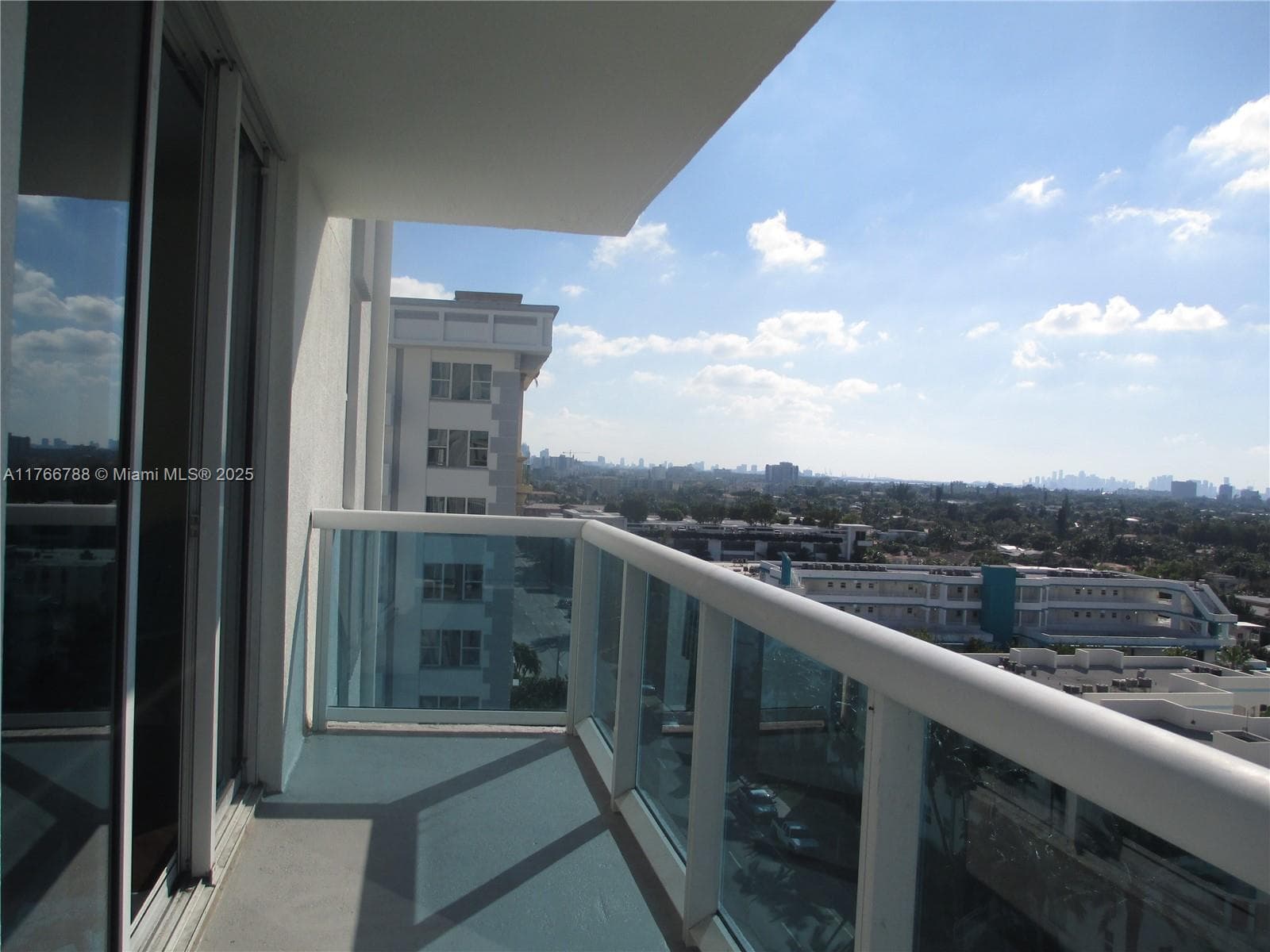 9201 Collins Ave # 1021, Surfside FL 33154 photo 3