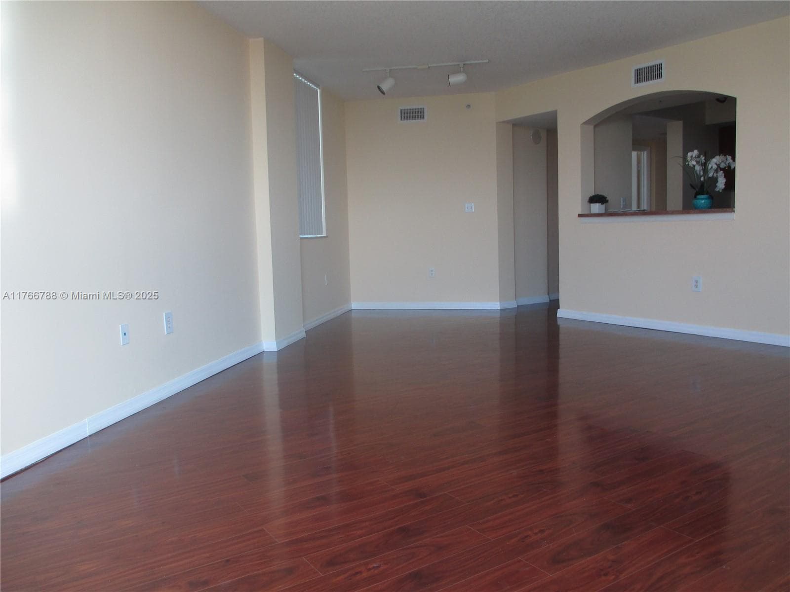 9201 Collins Ave # 1021, Surfside FL 33154 photo 4