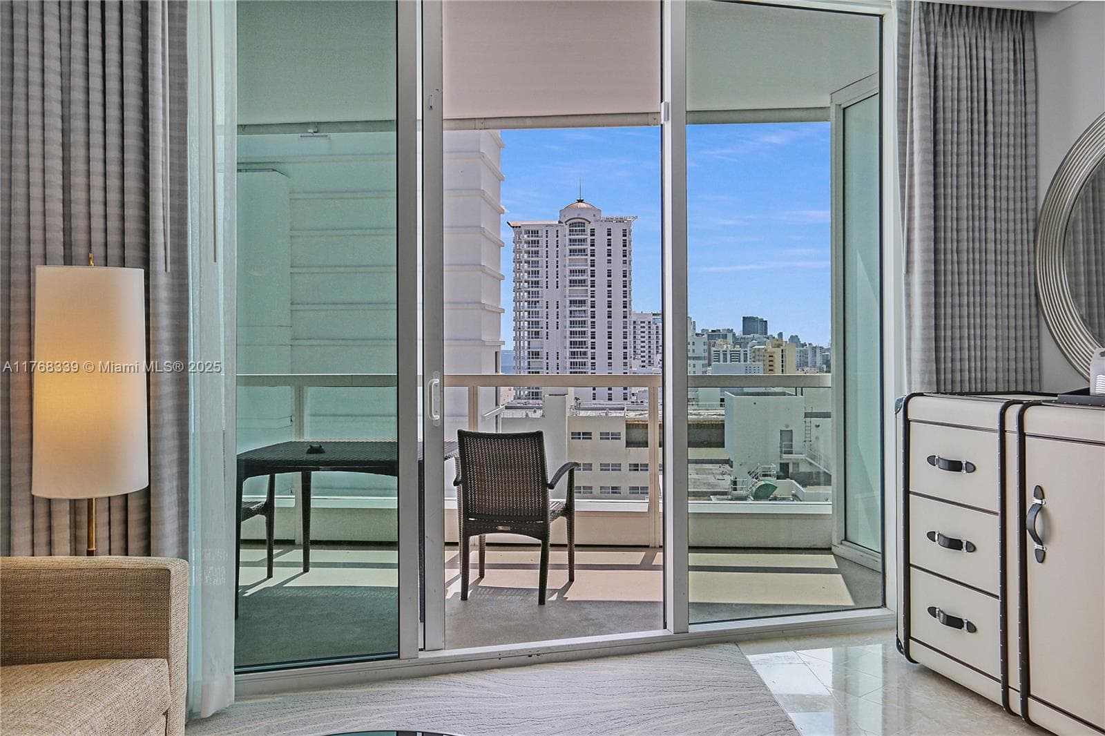 4391 Collins Ave # 1415, Miami Beach FL 33140 photo 5