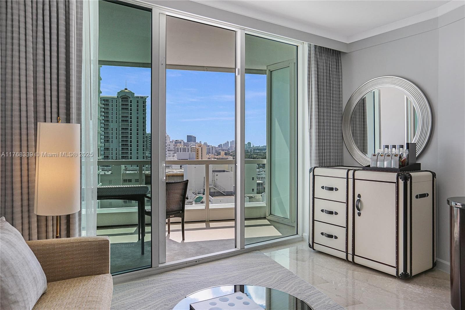 4391 Collins Ave # 1415, Miami Beach FL 33140 photo 4