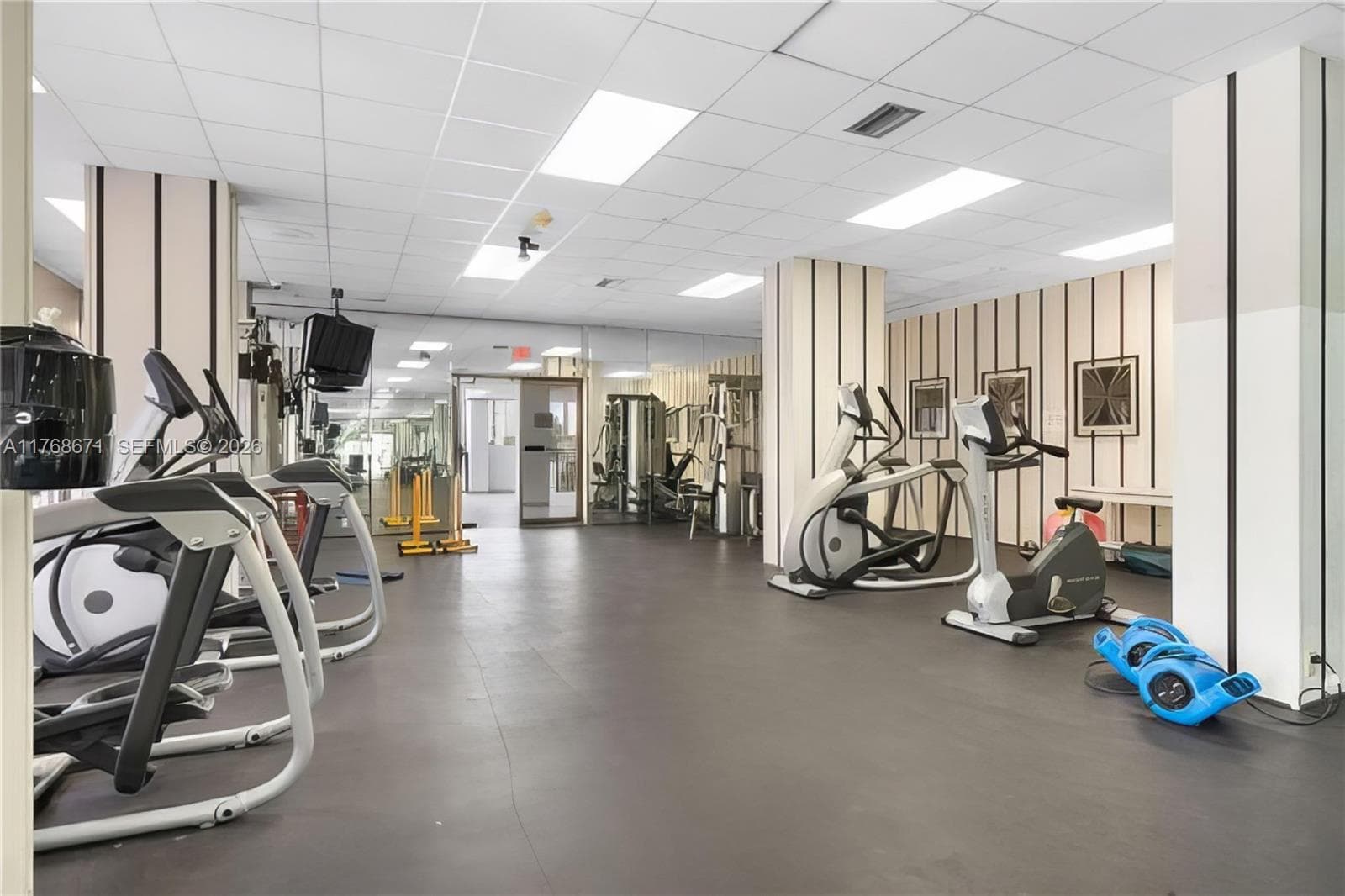 2750 NE 183rd St # 1207, Aventura FL 33160 photo 5