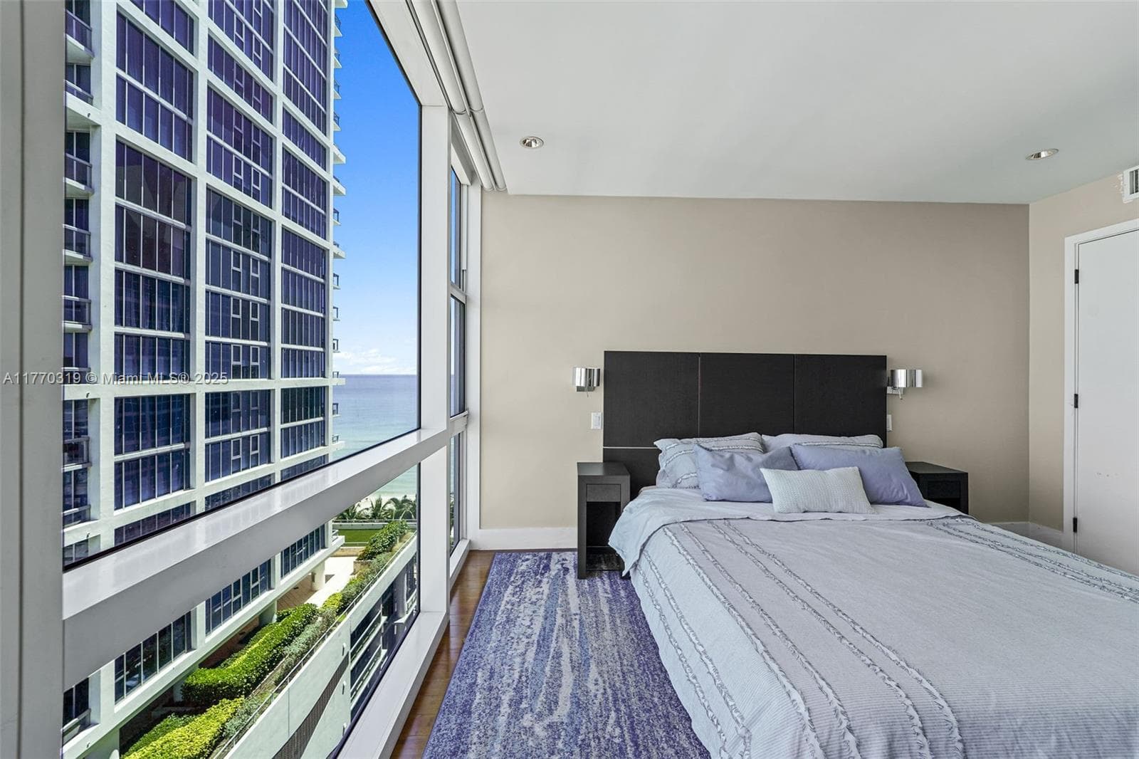 6801 Collins Ave # 1214(door1203), Miami Beach FL 33141
