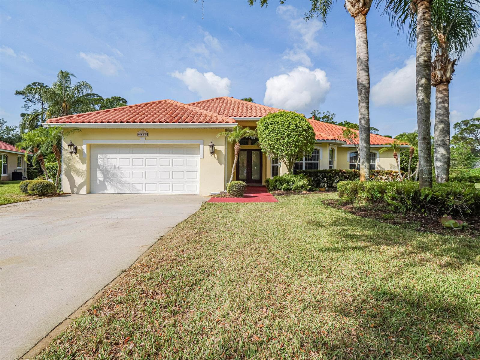 5873 Pine Ridge Circle, Vero Beach FL 32967 photo 2