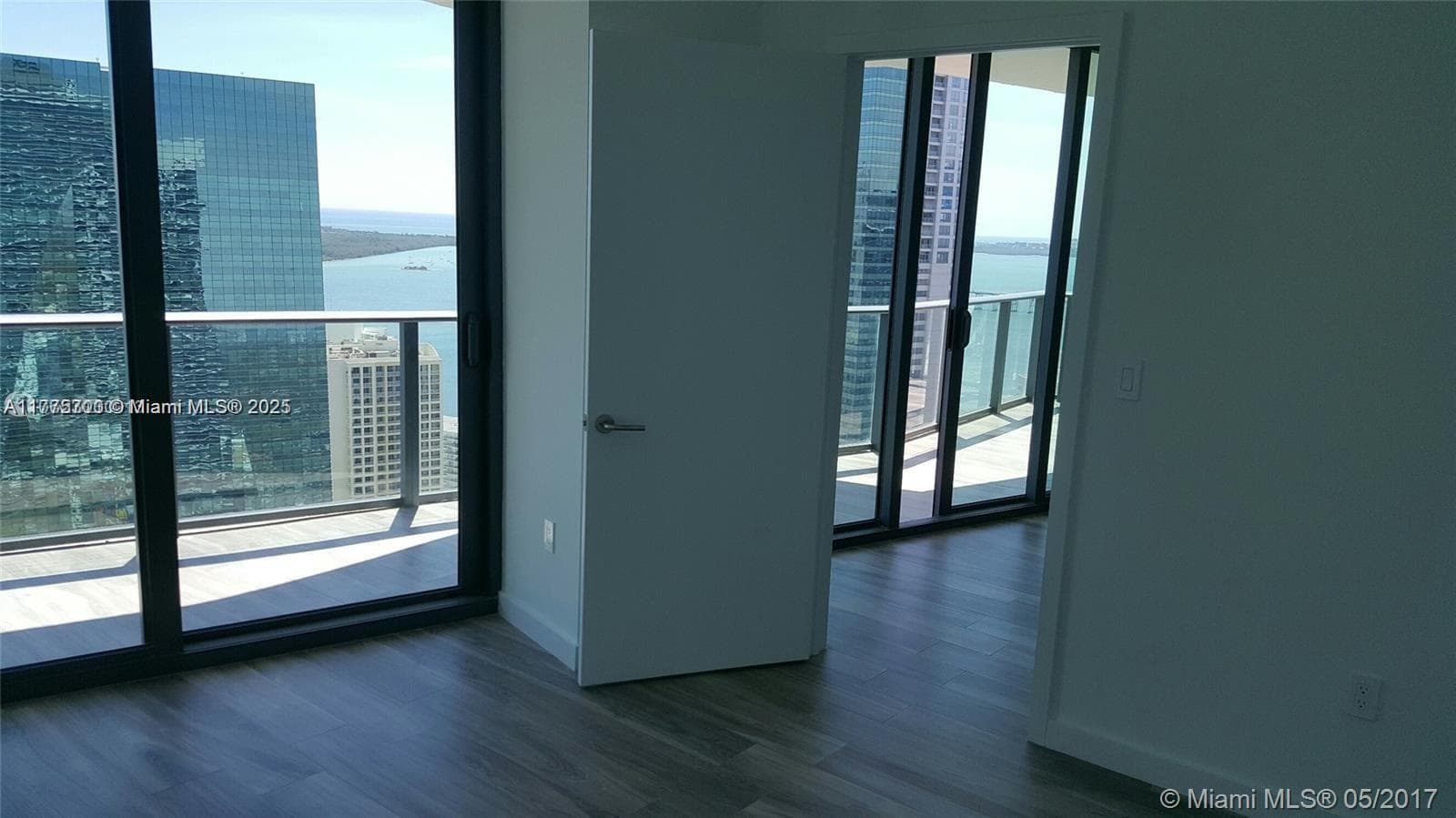1300 S Miami Ave # 4002, Miami FL 33130 photo 4