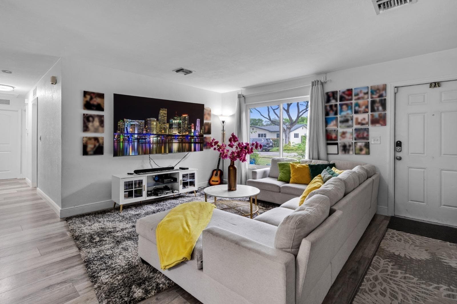 315 S 57th Avenue, Hollywood FL 33023 photo 3