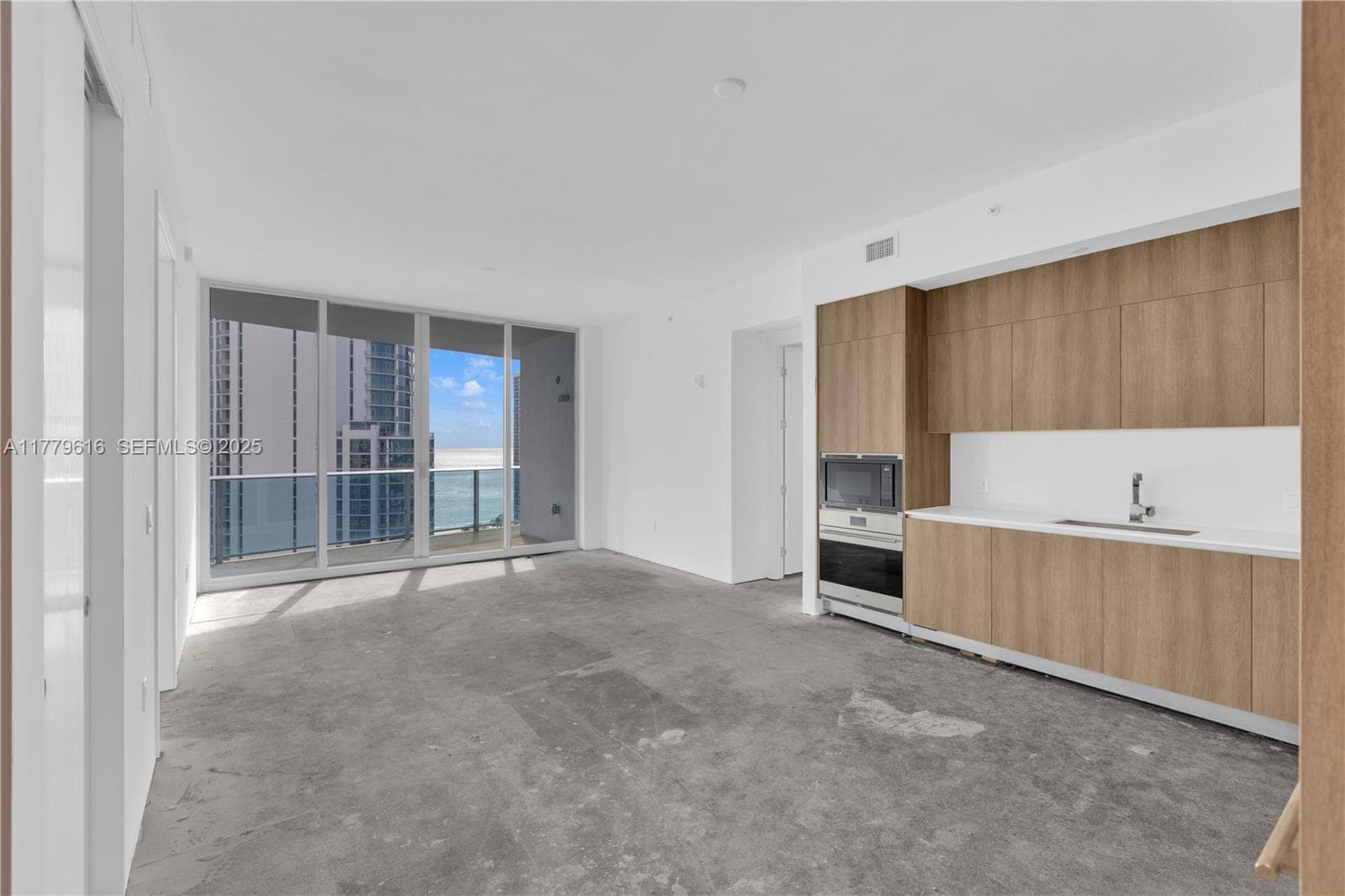 17550 Collins Avenue # 1502, Sunny Isles Beach FL 33160 photo 3