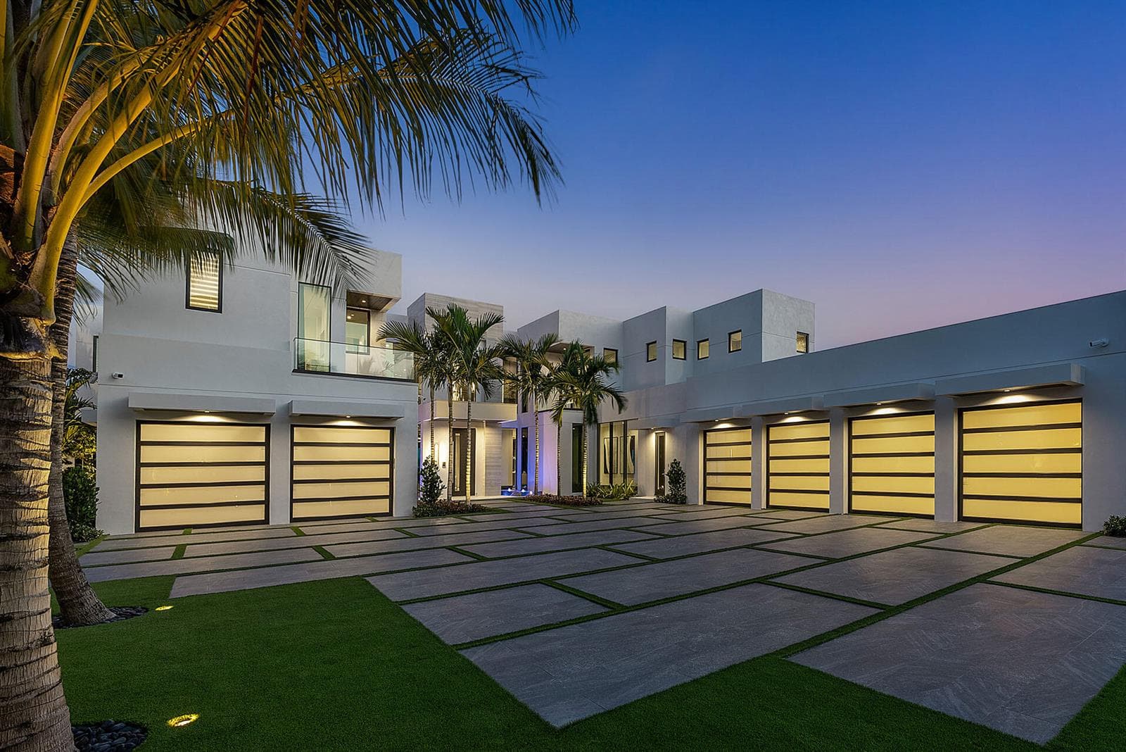 372 E Alexander Palm Road, Boca Raton, FL 33432 photo 2