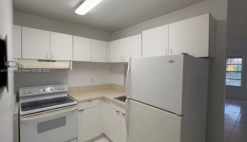 271 NW 177th St # 216, Miami Gardens FL 33169 photo 3