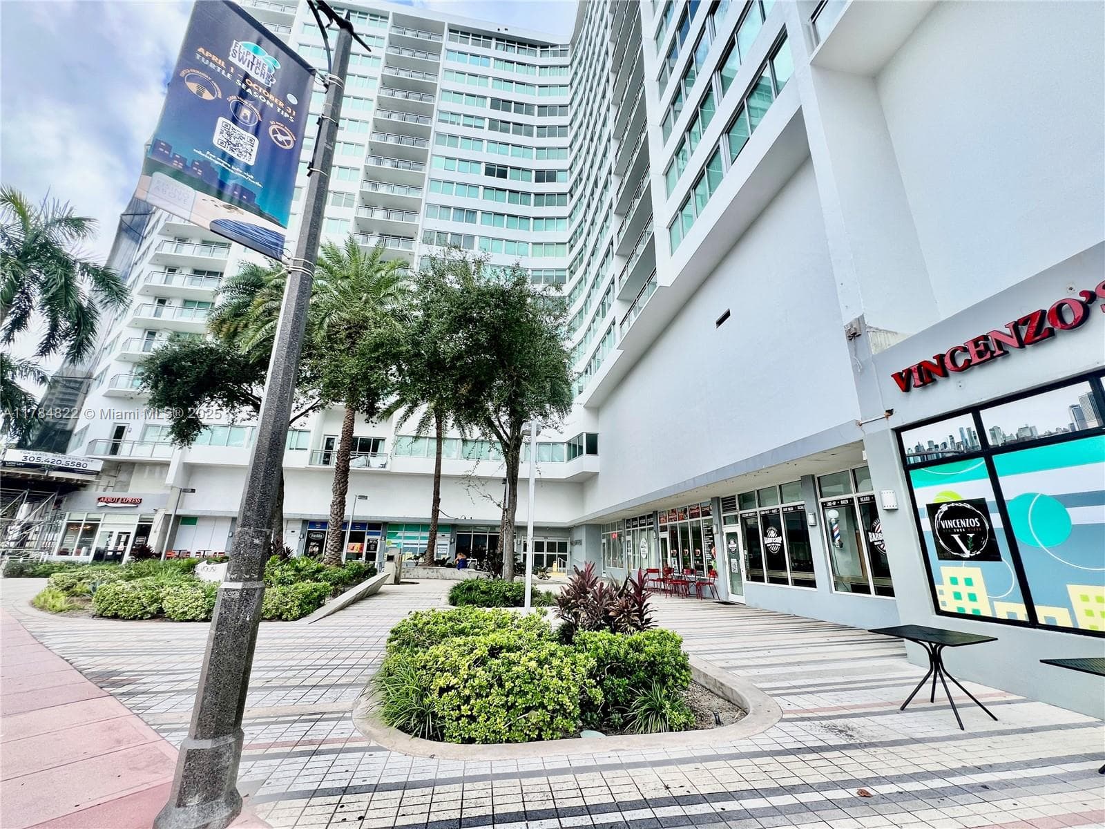 7135 Collins Ave # 621, Miami Beach FL 33141 photo 5