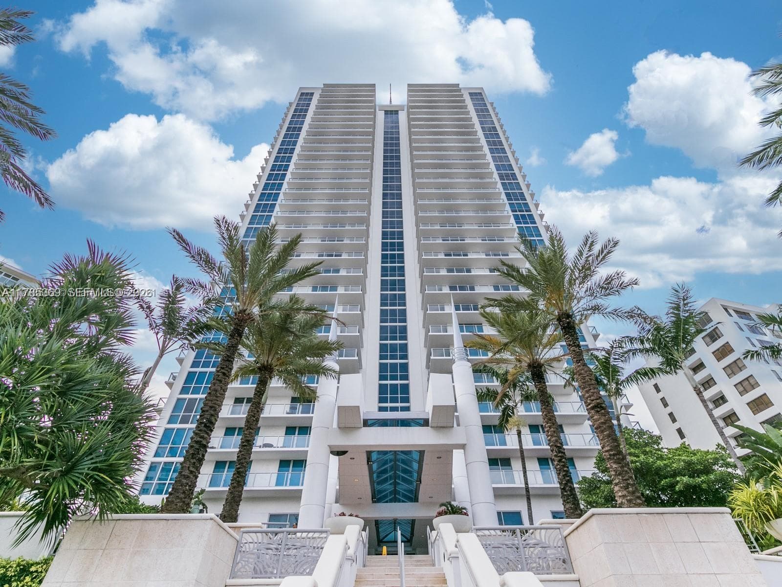 3101 S Ocean Dr # 1707, Hollywood FL 33019