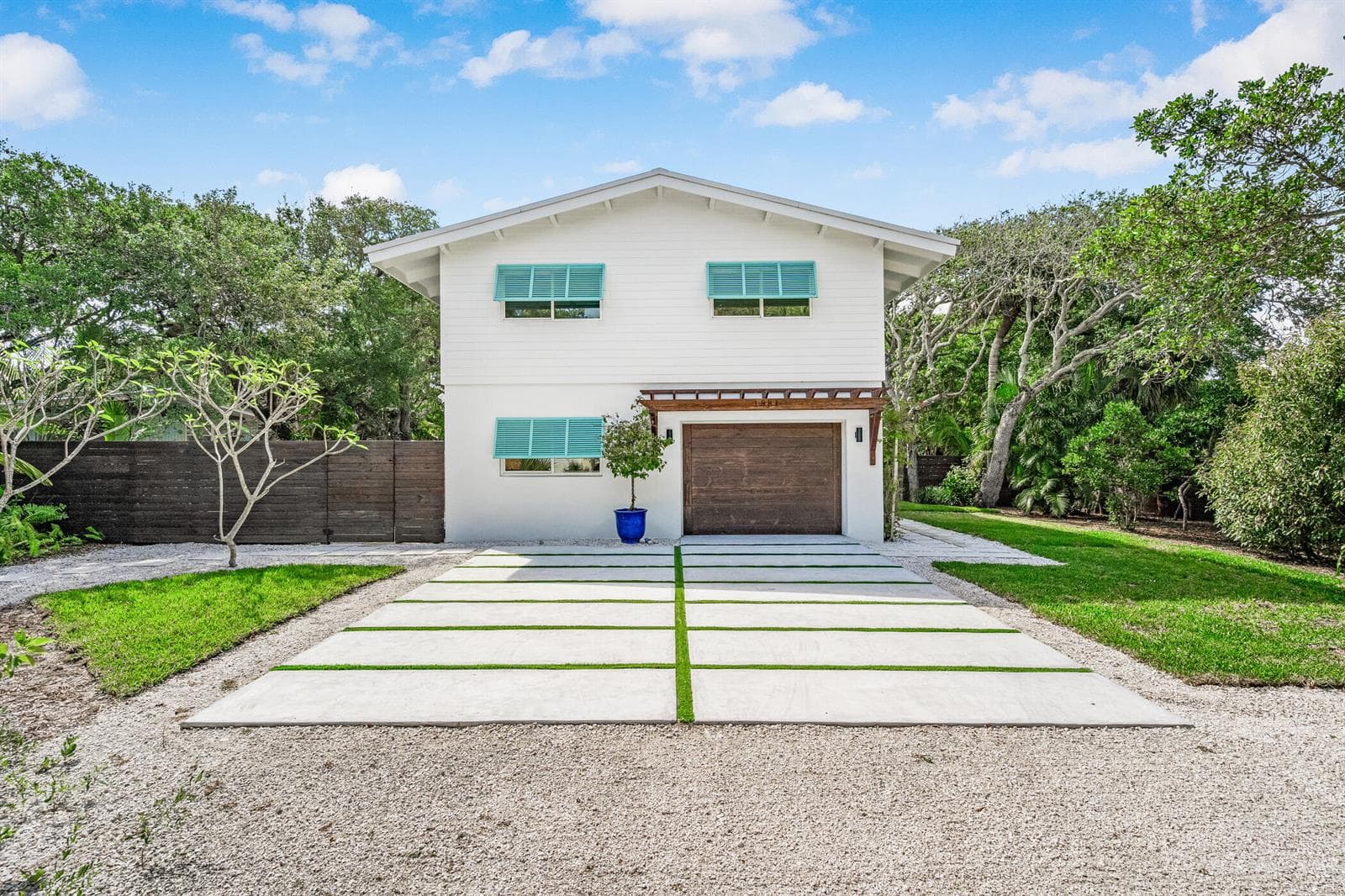1881 E Pebble Path, Vero Beach FL 32963 photo 2