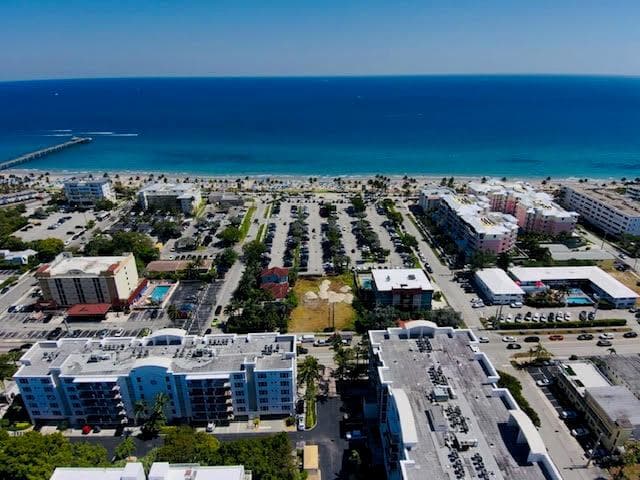 120 S Ocean Drive, Deerfield Beach FL 33441 photo 3