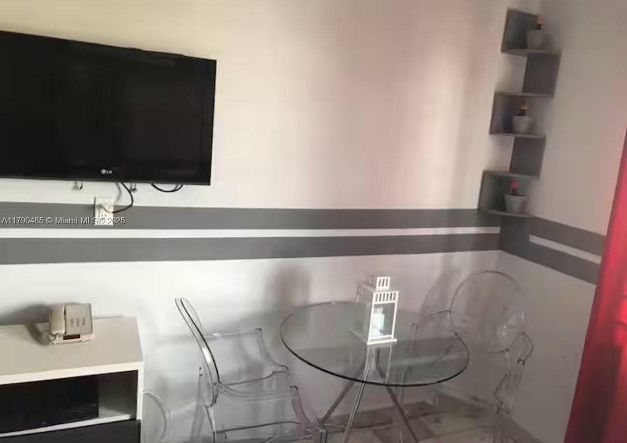 763 Pennsylvania Ave # 130, Miami Beach FL 33139 photo 5