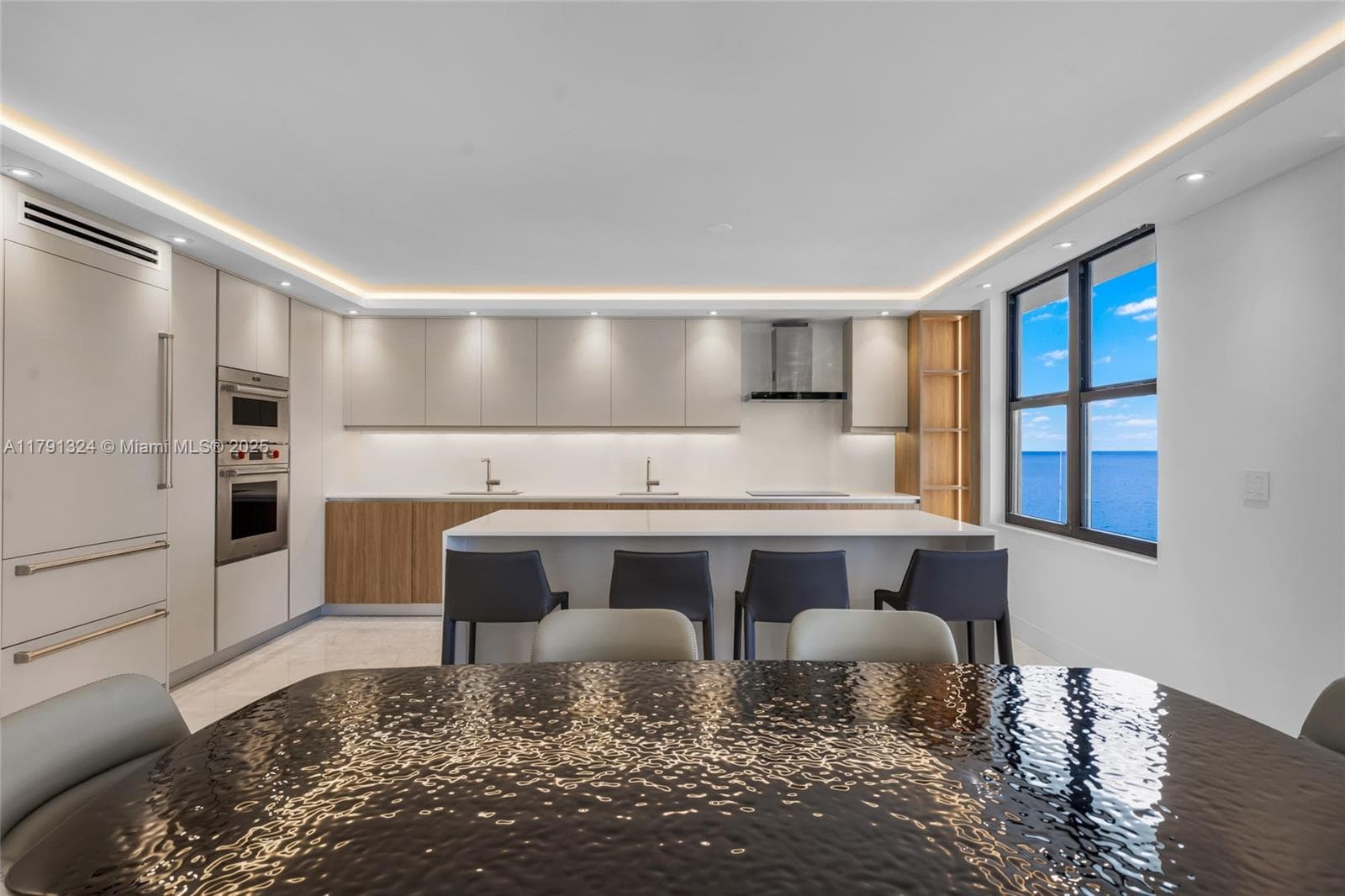 9801 Collins Ave # 17R, Bal Harbour FL 33154 photo 3