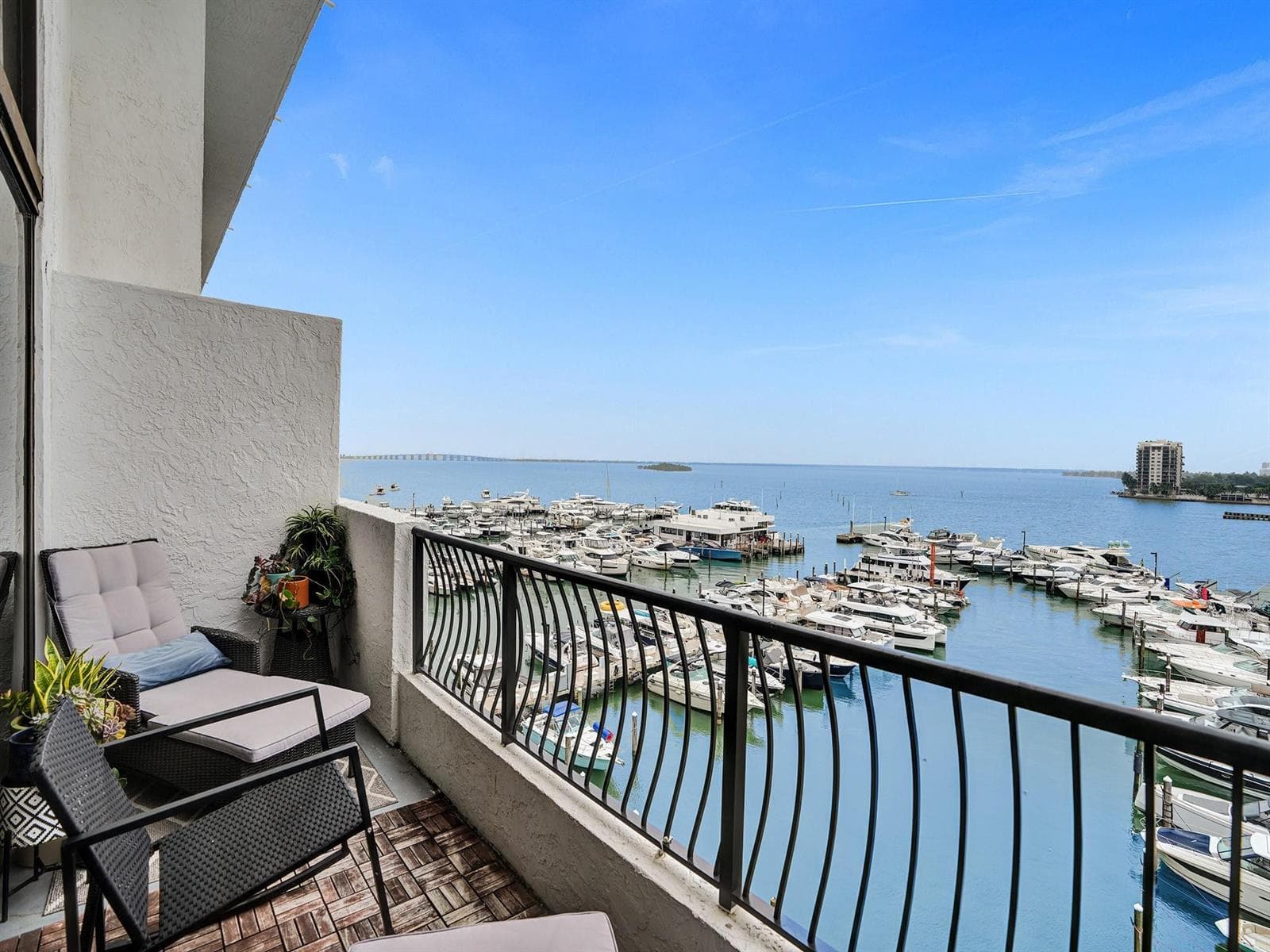 555 NE 15th Street, Miami FL 33132 photo 3