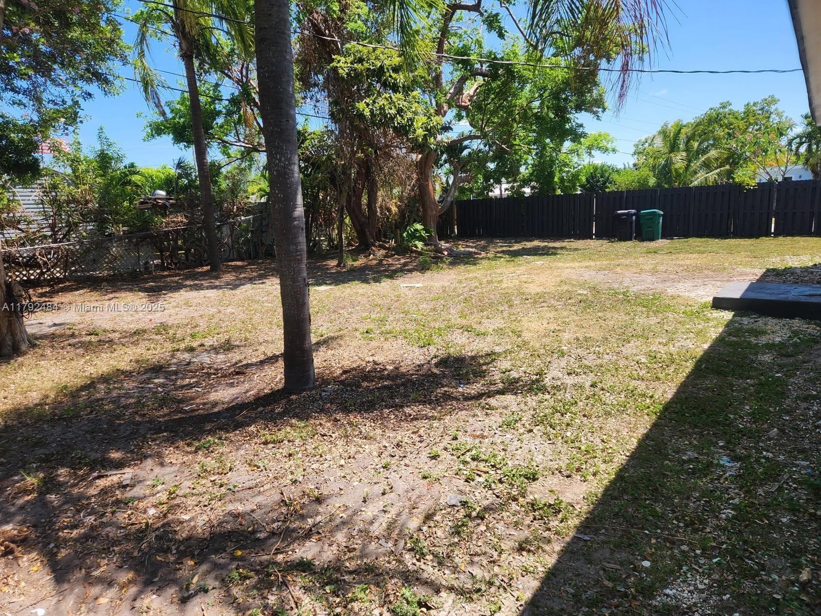 9340 Martinique Dr, Cutler Bay FL 33189 photo 4