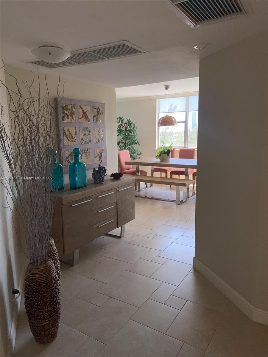 3180 S Ocean Dr # 716, Hallandale Beach FL 33009 photo 2