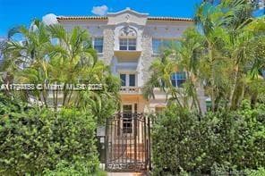 1611 Michigan Ave # 19, Miami Beach FL 33139