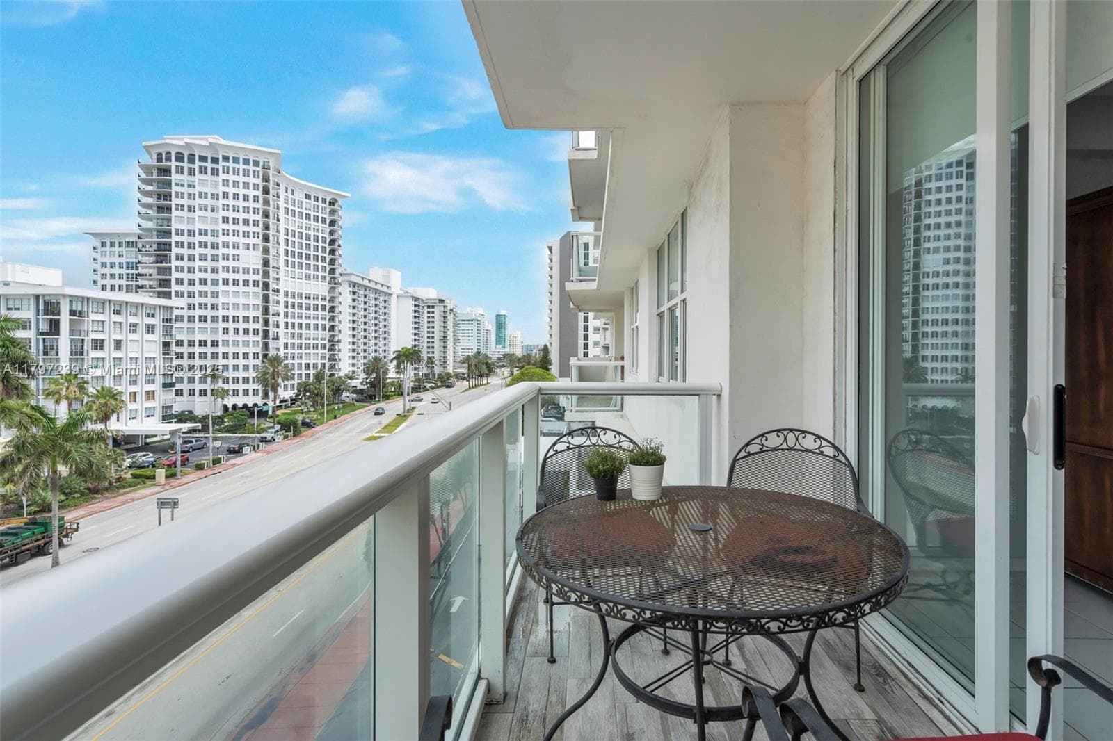 5601 Collins Ave # 615, Miami Beach FL 33140 photo 4