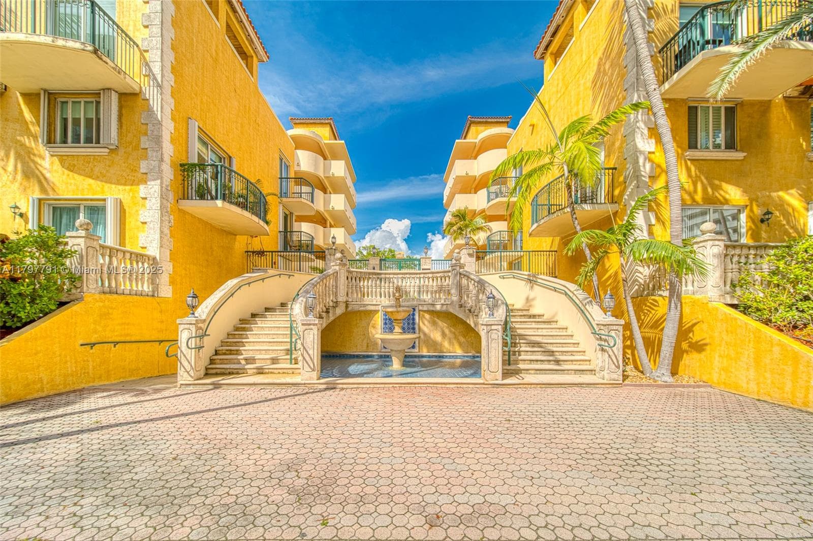 8888 Collins Ave # 201, Surfside FL 33154