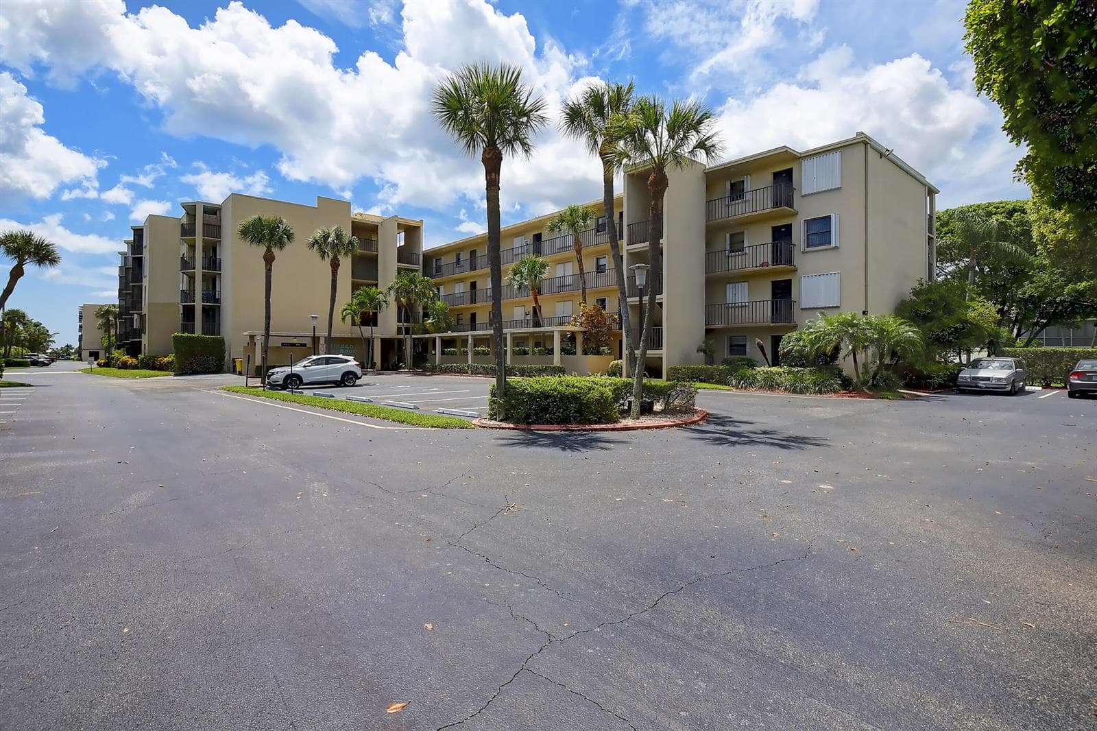 890 N Federal Highway # 206, Lantana FL 33462 photo 2